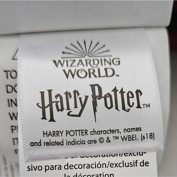 Warner Bros. Harry Potter Griffindor throw pillow red burgandy - Picture 5 of 7